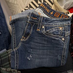 Rock Revival Capri’s